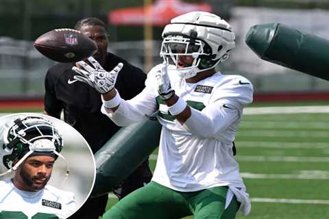 Malik Taylor emerging as Jets receiver surprise at training camp as targets pile up