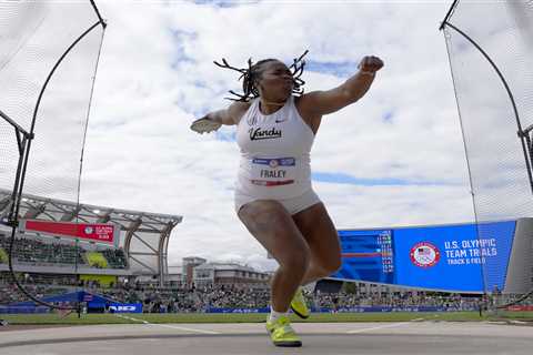 Flavor Flav, Alexis Ohanian donate over $7K to help Olympian who is struggling to pay rent