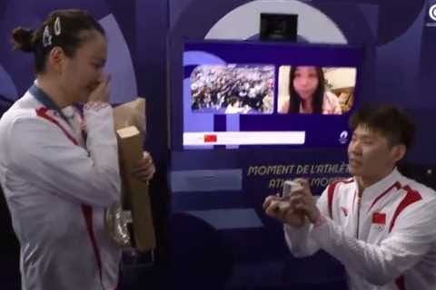 Olympic Medalist Proposes to Teammate On Live TV