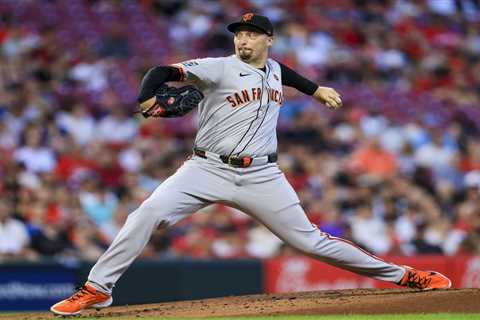 Blake Snell throws no-hitter days after Giants decide to keep him at trade deadline