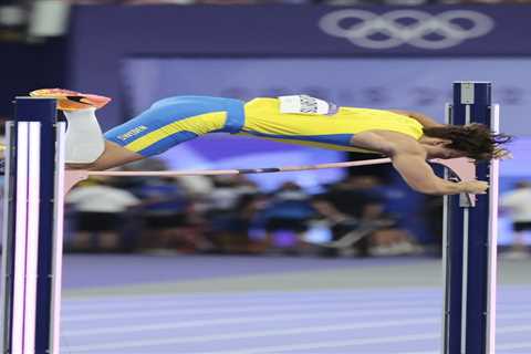 Why American-born Olympics pole-vaulting star Mondo Duplantis is representing Sweden