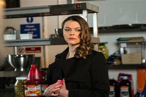 Tracy Barlow's Shock Return to Coronation Street