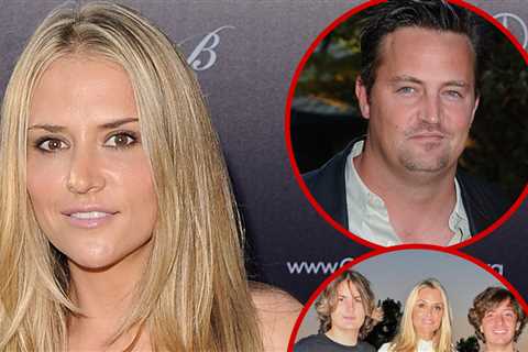 Brooke Mueller Poses For Pic With Twin Sons Amid Matthew Perry Investigation