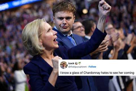 Gwen Walz's Spirited Reaction To Tim Walz's DNC Speech Is Going Viral