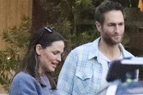 Jennifer Garner, John Miller's Fun Date After Ben Affleck & Jennifer Lopez Split