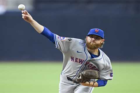 Mets pitcher Paul Blackburn heads to the IL in latest injury blow
