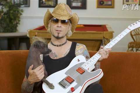 Mötley Crüe Guitarist John 5 & His Dog Team Up With PETA for ‘Always Adopt! Never Buy’ Campaign