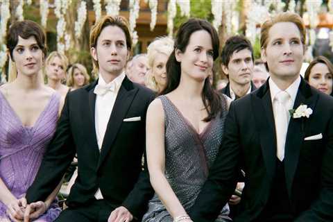 Sorry, the Cullens Are Not the Best Vampire Family