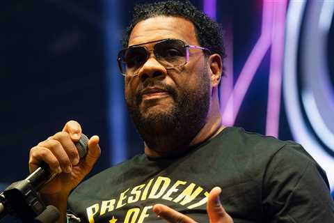 Fatman Scoop Gets CPR After Collapsing Onstage According to Eyewitnesses