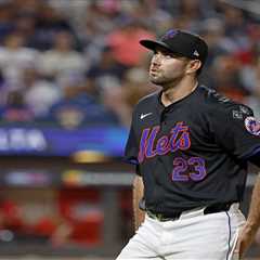 Mets’ pitching crumbles in ugly loss to Phillies in second game of critical series