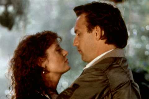 Kevin Costner and Susan Sarandon Reunite at Venice Movie Competition