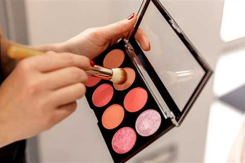 Major Markdown: Laura Geller’s Beloved Baked Face Makeup Palette Is 40% Off — Shop the Limited Sale