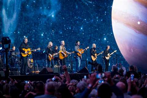 Eagles’ Classic Catalog Is More Vivid Than Ever at Night 1 of Las Vegas Sphere Residency: 6..