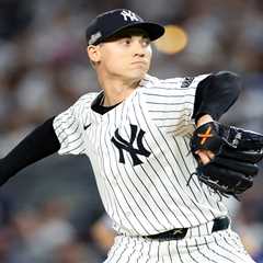 New closer Luke Weaver locks down Yankees’ win — with big assist from Clay Holmes