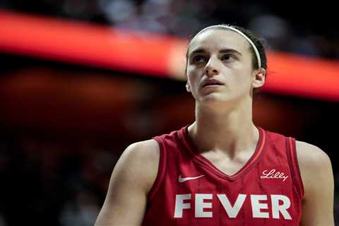 Caitlin Clark wins Rookie of the Year — but it wasn’t unanimous