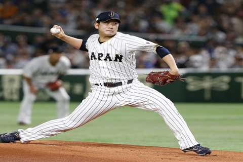 Japanese star pitcher Tomoyuki Sugano heading to MLB this offseason