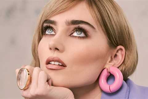 Meg Donnelly Signs Label Deal With Range Music