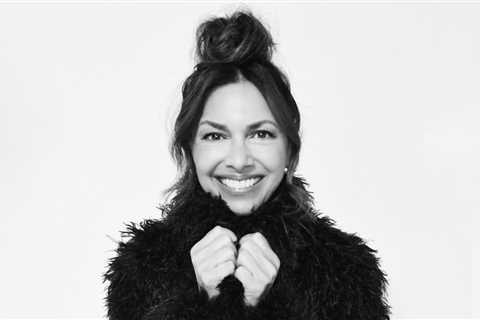 Susanna Hoffs on How an ‘Identity Crisis’ Shaped ‘The Lost Record’