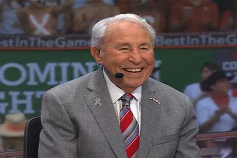 Lee Corso returns to ‘College GameDay’ after health absence, reveals gutting family reason for..