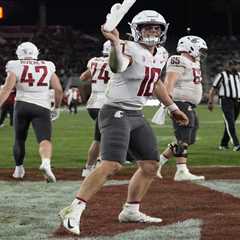 2025 CFP prediction, odds: Washington State an intriguing long shot