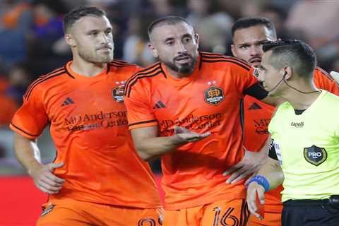 Dynamo star Hector Herrera ejected after spitting at ref in dramatic MLS playoff loss