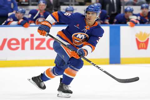 Isaiah George rises to occasion in NHL debut to help Islanders’ depleted blue line