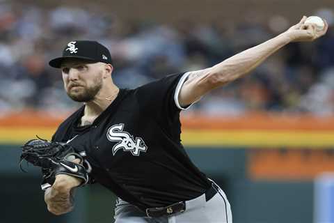 White Sox reveal what they’re seeking in potential blockbuster Garrett Crochet trade as Mets show..