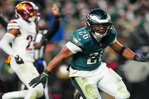 Saquon Barkley makes NFL MVP case as he carries Eagles to win with unreal ‘TNF’ second half