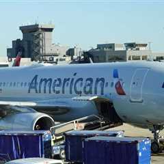 American Airlines Flights Grounded on Christmas Eve: Why?