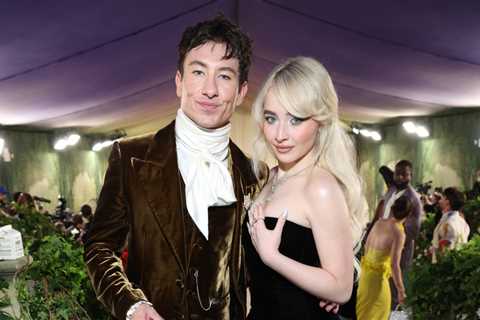 Fans Are Devastated Over Reports That Sabrina Carpenter & Barry Keoghan Broke Up