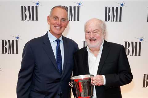 Graham Lyle Receives BMI Icon Award at 2024 BMI London Awards