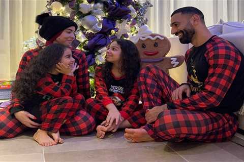 Soccer superstar Mohamed Salah causes uproar with sweet family Christmas photo