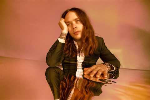 Billy Strings Extends 2025 Tour Dates