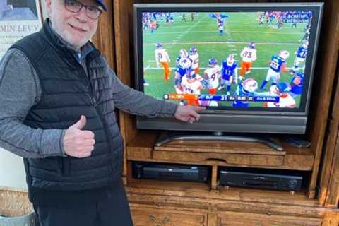 Wolf Blitzer roasted for outdated TV setup after celebrating Bills playoff win