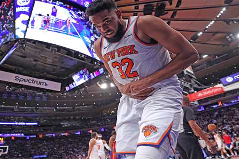 Karl-Anthony Towns out of Knicks’ lineup vs. 76ers with new injury