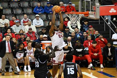 St. John’s returns to top 25 rankings after perfect week