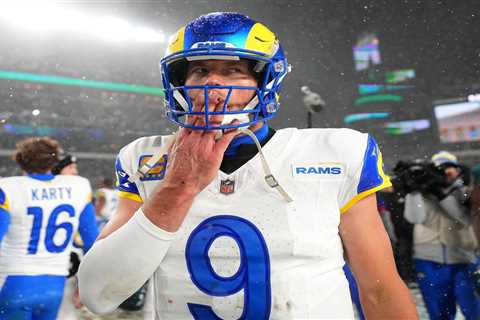 Matthew Stafford plans to play in 2025 but still has to rework Rams contract