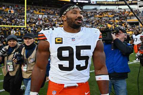 Myles Garrett requests Browns trade after GM’s vow to keep him