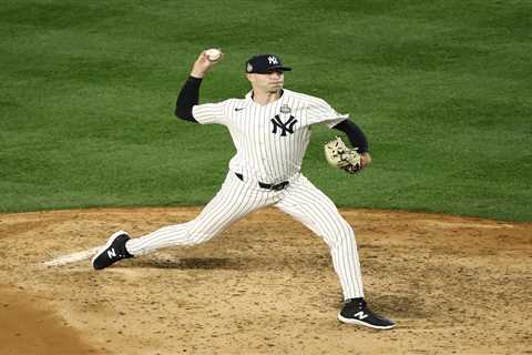 Jake Cousins reports to Yankees spring training with ominous injury