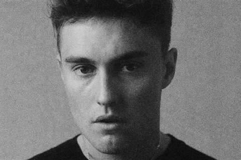 Sam Fender Adds Three Outdoor U.K. Gigs to Summer 2025 ‘People Watching’ Tour