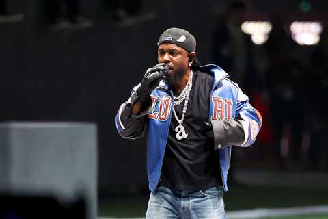 ‘Billboard Unfiltered’: Kendrick Lamar’s Super Bowl Halftime Performance ‘Was a Real Rap Show’