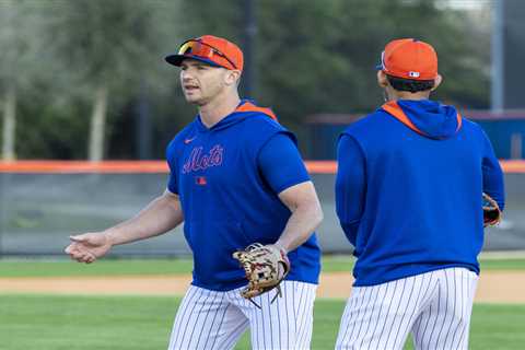 Pete Alonso reports to Mets spring training after landing two-year deal