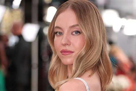 Flirty Minidress by Sydney Sweeney Dominates Party Photos