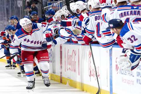 Rangers crush fading Islanders as push for playoff spot continues