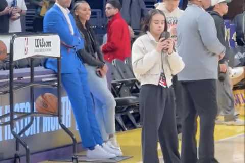 Luka Doncic’s reaction to Mavericks’ GM goes viral after triple-double for Lakers