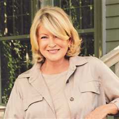 Martha Stewart Shares Tips From Her New ‘Gardening Handbook’ With Celebratory Livestream