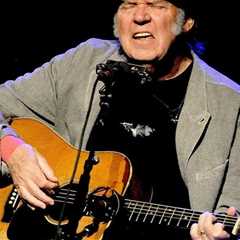 Neil Young Cancels Ukraine Concert, Releases Official Statement