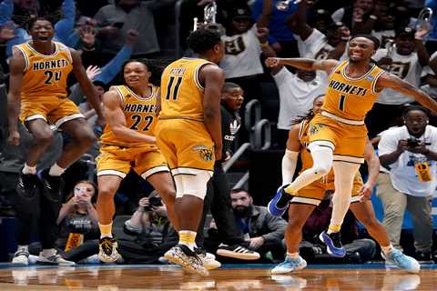 Alabama State kicks off first game of March Madness 2025 with improbable final-second win