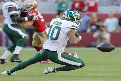 Allen Lazard may not be done with Jets just yet