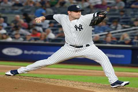 Yankees bring back Adam Ottavino on major league deal after Mets stint